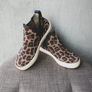 Rothy's Wildcat Chelsea size 6.5